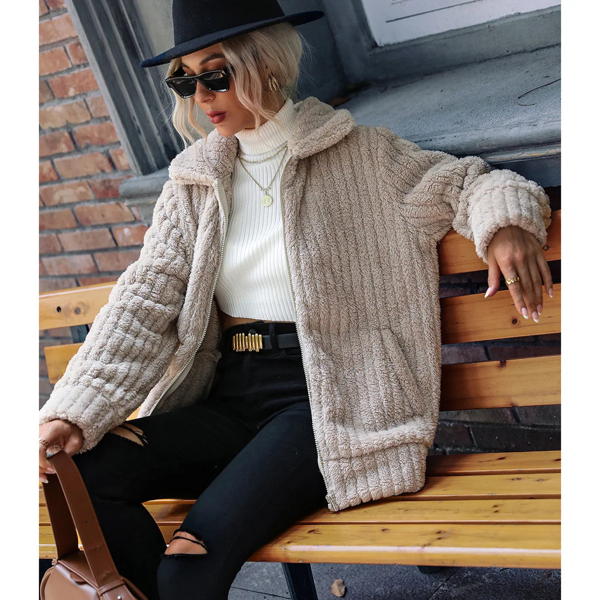 CLAUDIA | ELEGANT JACKET